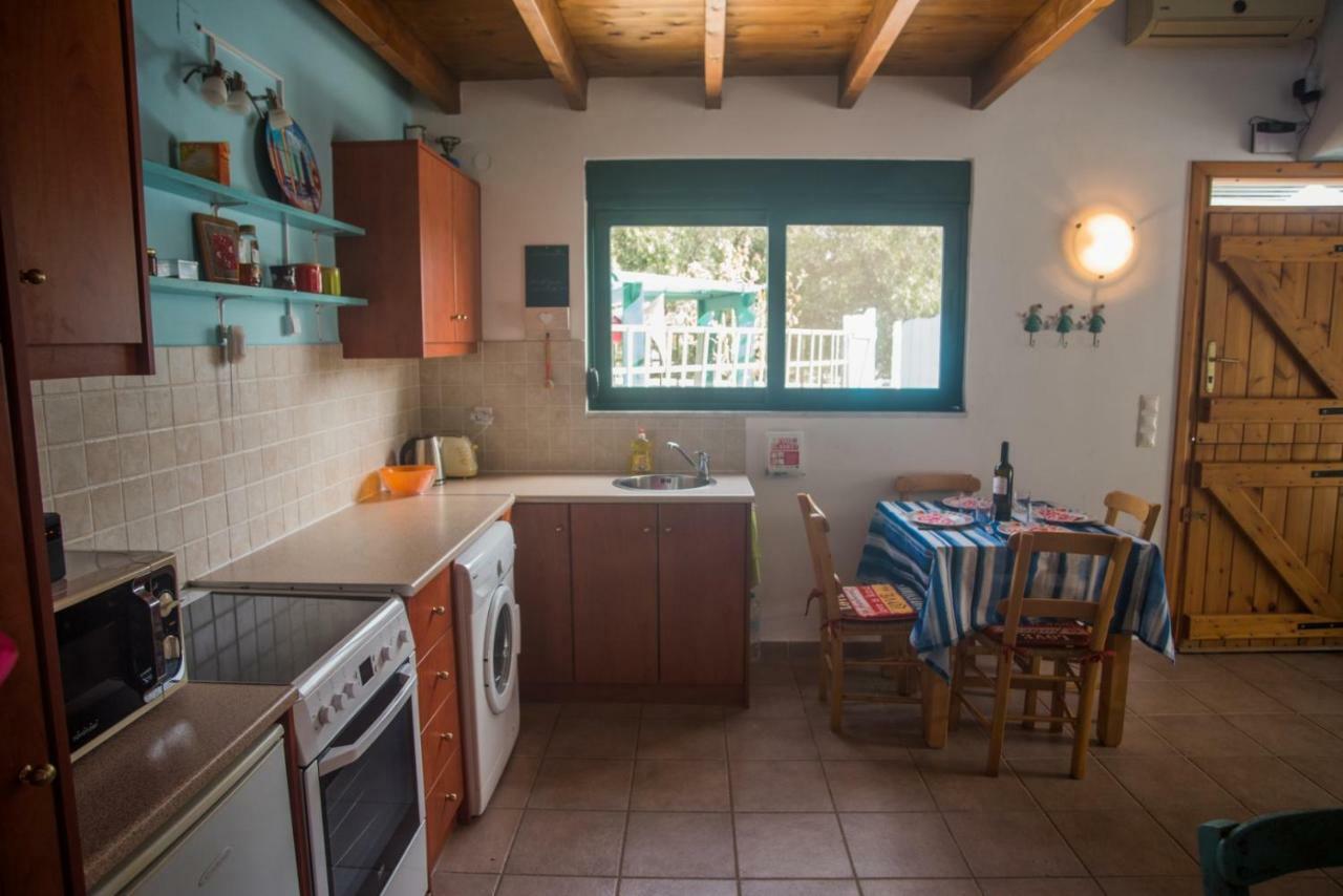 Villa Afou Afráta Eksteriør bilde